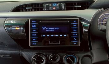 REVO PRE 2017 2.4E AT DOUBLE CAB SILVER  4950 full