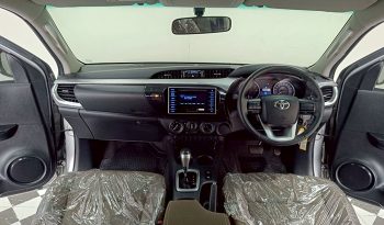 REVO PRE 2018 2.4E AT DOUBLE CAB SILVER  4960 full