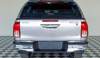 REVO PRE 2018 2.4E AT DOUBLE CAB SILVER  4960 full