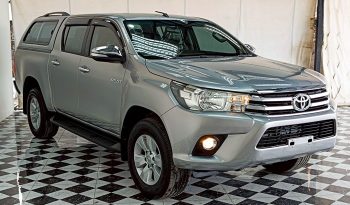 REVO PRE 2018 2.4E AT DOUBLE CAB SILVER  4960 full
