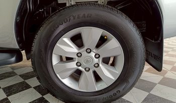 REVO PRE 2018 2.4E AT DOUBLE CAB SILVER  4960 full