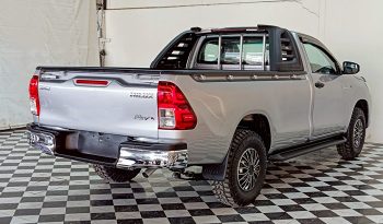 REVO 2WD 2018 2.4J MT STANDARD SILVER  2307 full