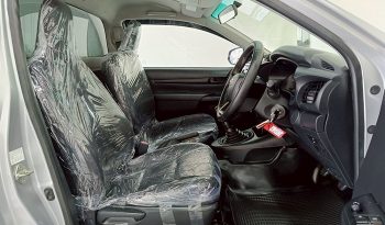 REVO 2WD 2018 2.4J MT STANDARD SILVER  2423 full