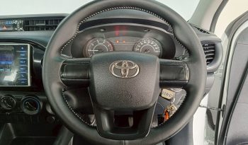 REVO 2WD 2018 2.4J MT STANDARD WHITE 3428 full