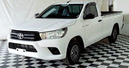REVO 2WD 2018 2.4J MT STANDARD WHITE 3428