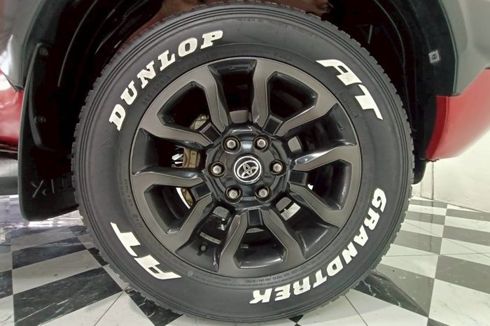 REVO 4WD 2022 2.8G AT SMART CAB RED  7489 full