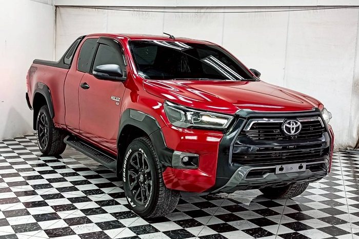 REVO 4WD 2022 2.8G AT SMART CAB RED  7489 full
