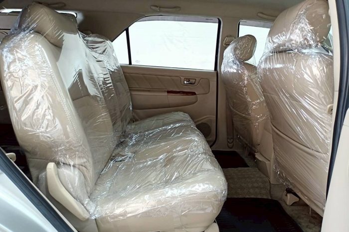 TOYOTA 4WD 2008 3.0V MT FORTUNER SILVER  7833 full