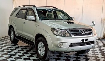 TOYOTA 4WD 2008 3.0V MT FORTUNER SILVER  7833 full