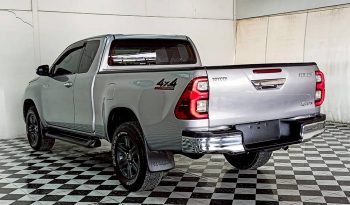 REVO 4WD 2021 2.4E MT SMART CAB SILVER  8356 full