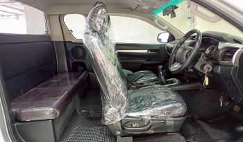 REVO 4WD 2021 2.4E MT SMART CAB SILVER  8356 full