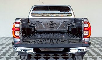 REVO 4WD 2021 2.4E MT DOUBLE CAB SILVER  8592 full