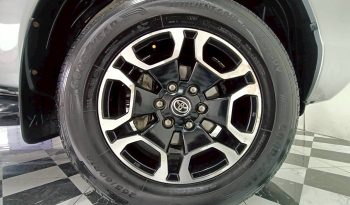 REVO 4WD 2021 2.4E MT DOUBLE CAB SILVER  8602 full