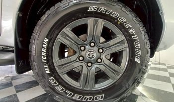 REVO 4WD 2021 2.4E MT SMART CAB SILVER  8706 full