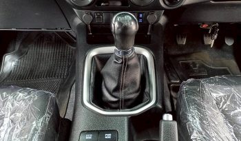 REVO 4WD 2021 2.4E MT SMART CAB SILVER  8706 full