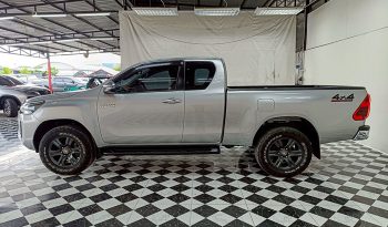 REVO 4WD 2021 2.4E MT SMART CAB SILVER  8716 full