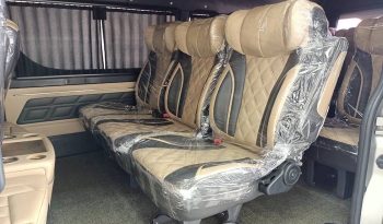 TOYOTA 2020 2WD 2.8 MT COMMUTER WHITE  8950 full