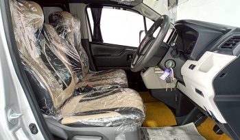TOYOTA 2020 2WD 2.8 MT COMMUTER WHITE  8950 full