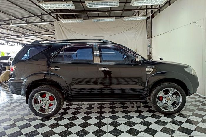 TOYOTA 4WD 2007 2.7V AT FORTUNER BLACK  9181 full