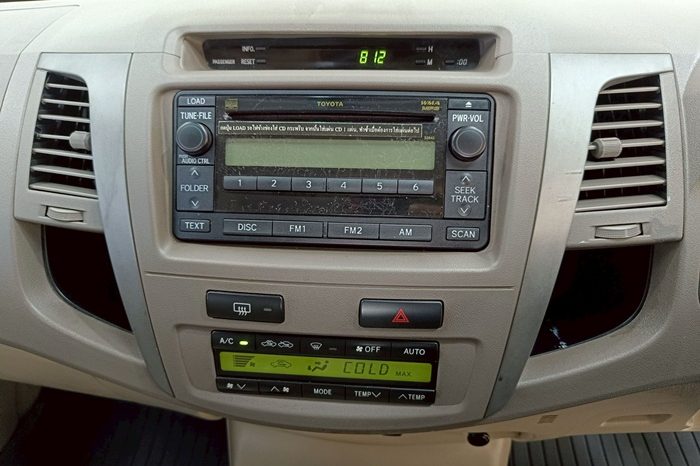 TOYOTA 4WD 2007 2.7V AT FORTUNER BLACK  9181 full