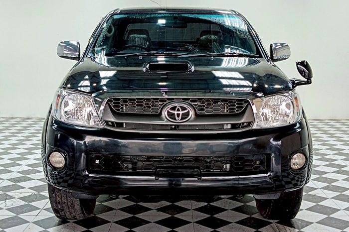 VIGO 4WD 2011 3.0G AT DOUBLE CAB BLACK  2011 full