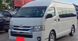 TOYOTA 2WD 2016 3.0 MT COMMUTER WHITE  7122