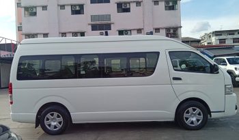 TOYOTA 2WD 2016 3.0 MT COMMUTER WHITE  7122 full