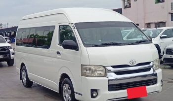 TOYOTA 2WD 2016 3.0 MT COMMUTER WHITE  7123 full