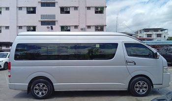 TOYOTA 2WD 2019 3.0 MT COMMUTER SILVER  5337 full