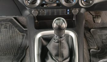 REVO 4WD 2021 2.4E MT DOUBLE CAB WHITE  3620 full