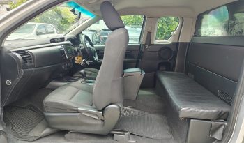 REVO 2WD 2020 2.4J AT SMART CAB SILVER 9821 full
