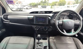 REVO 2WD 2020 2.4J AT SMART CAB SILVER 9821 full