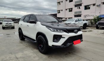 TOYOTA 4WD 2022 2.8V AT FORTUNER WHITE  9338 full