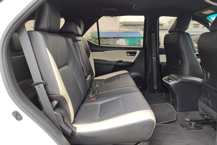 TOYOTA 4WD 2022 2.8V AT FORTUNER WHITE  9338 full