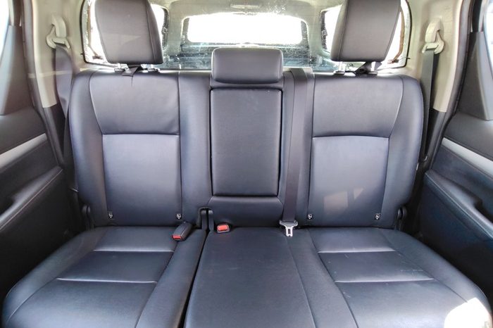 REVO 4WD 2019 2.8G MT DOUBLE CAB SILVER  4594 full