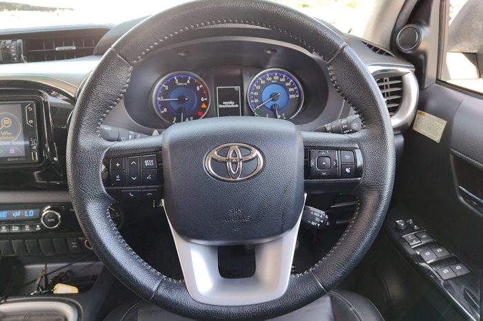 REVO 4WD 2019 2.8G MT DOUBLE CAB SILVER  4594 full