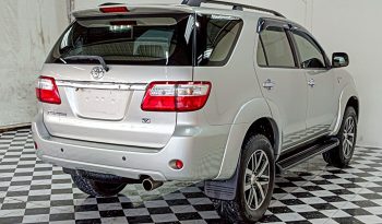 TOYOTA 2WD 2009 2.7V AT FORTUNER SILVER  1257 full