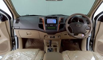 TOYOTA 2WD 2009 2.7V AT FORTUNER SILVER  1257 full