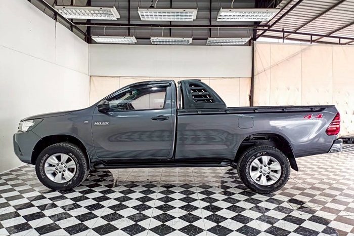 REVO 4WD 2020 2.8J MT STANDARD DARK GREY  1726 full