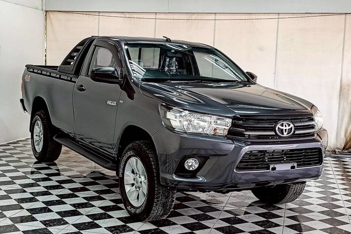 REVO 4WD 2020 2.8J MT STANDARD DARK GREY  1726 full