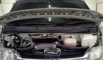 TOYOTA 2WD 2019 3.0 MT COMMUTER SILVER  4497 full