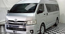 TOYOTA 2WD 2019 3.0 MT COMMUTER SILVER  4497