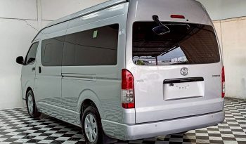 TOYOTA 2WD 2019 3.0 MT COMMUTER SILVER  4497 full