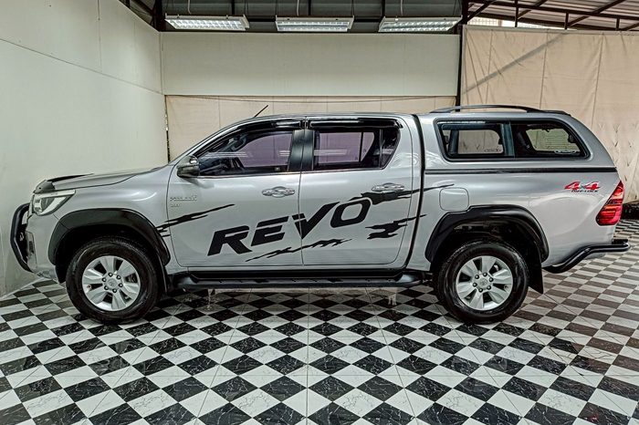 REVO 4WD 2019 2.8G MT DOUBLE CAB SILVER  4537 full