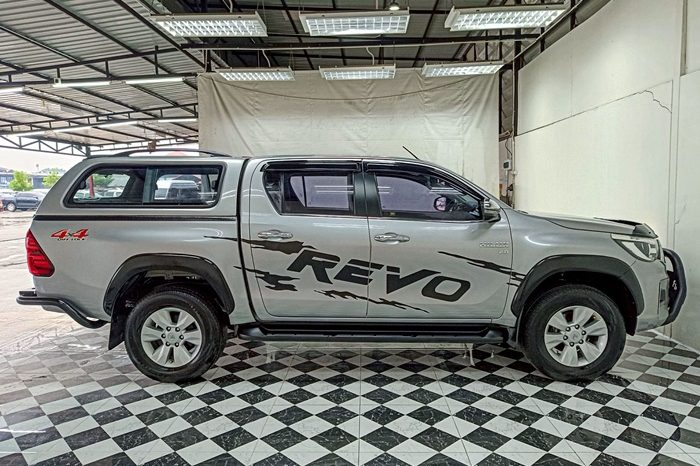REVO 4WD 2019 2.8G MT DOUBLE CAB SILVER  4537 full