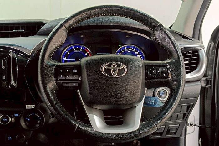 REVO 4WD 2019 2.8G MT DOUBLE CAB SILVER  4548 full