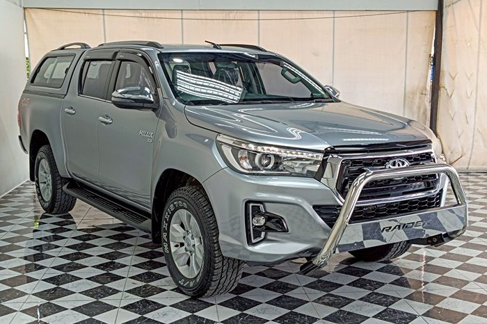REVO 4WD 2019 2.8G MT DOUBLE CAB SILVER  4548 full