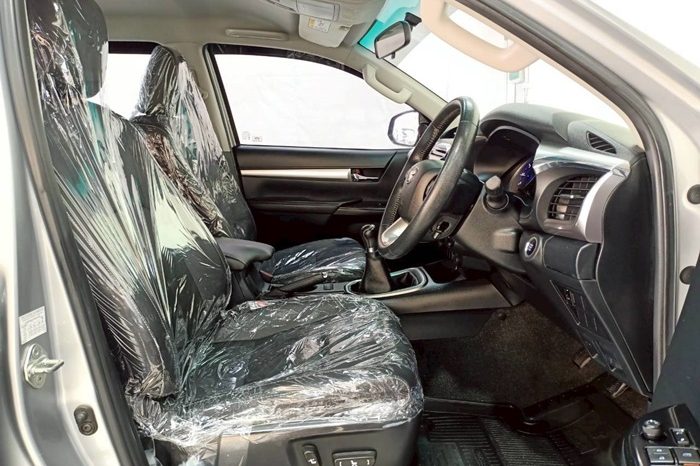 REVO 4WD 2019 2.8G MT DOUBLE CAB SILVER  4573 full