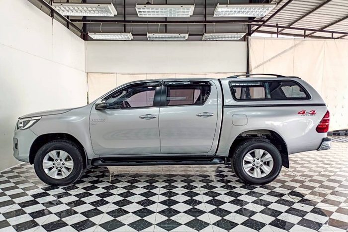 REVO 4WD 2019 2.8G MT DOUBLE CAB SILVER  4576 full