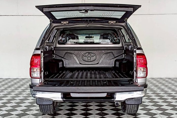 REVO 4WD 2019 2.8G MT DOUBLE CAB SILVER  4576 full